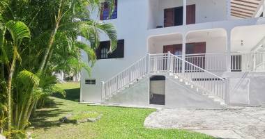 pointe noire -  appartement bas de villa t4- vue mer