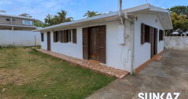 montvert les bas- maison f5 83 m² avec jardin - loyer 915  cc - disponible le 29/12/2025