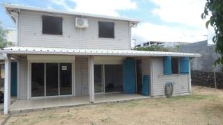 location maison à saint-pierre (97410)